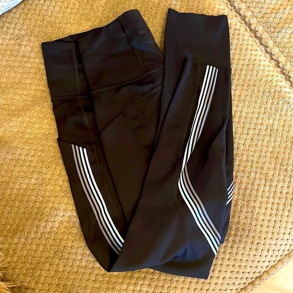 lululemon athletica Pants - Like new lululemon high waisted